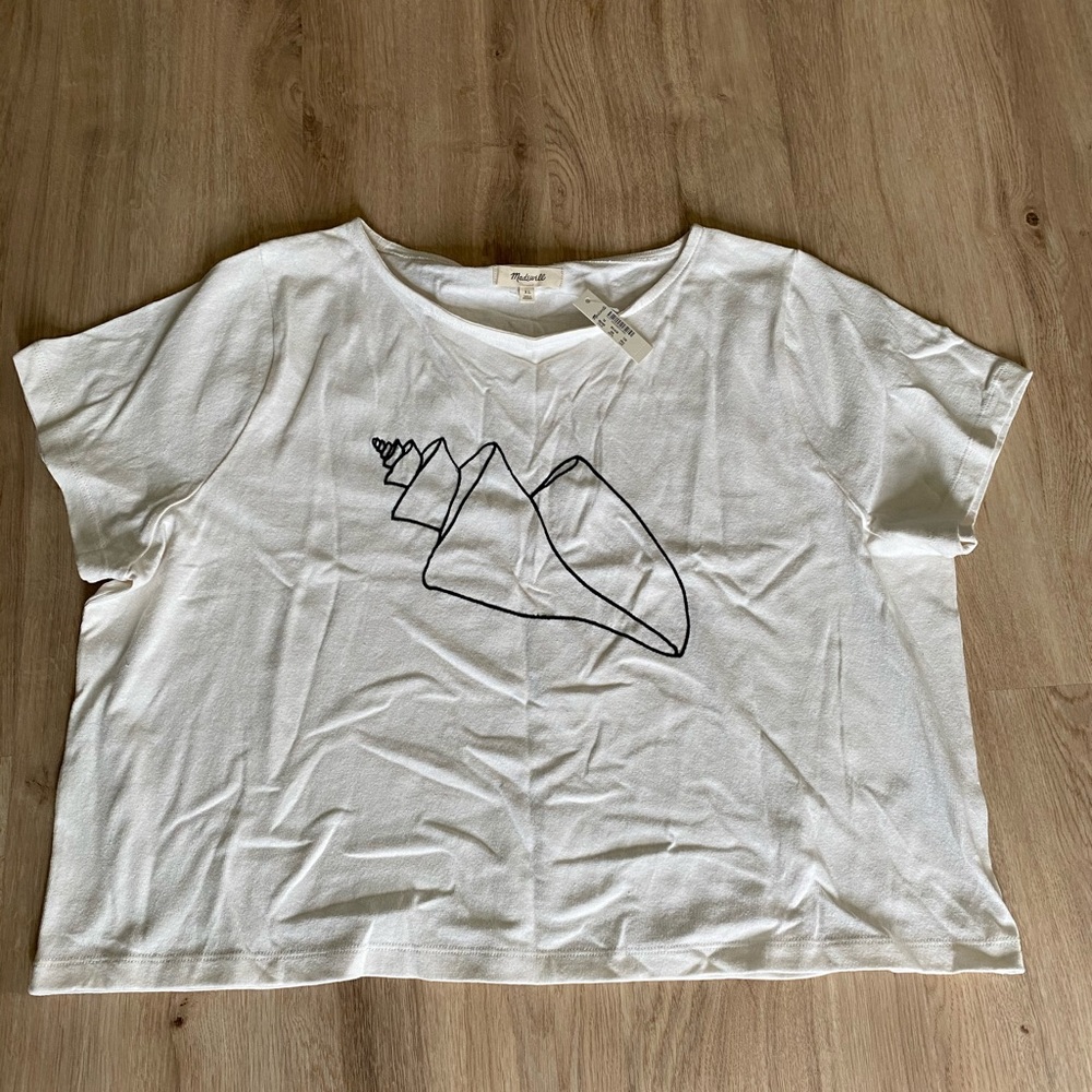 Shell Embroidered Boxy Top